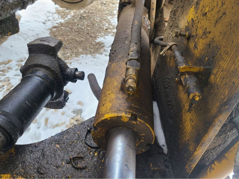 Hydraulisylinterin nykimisongelmien ymmärtäminen